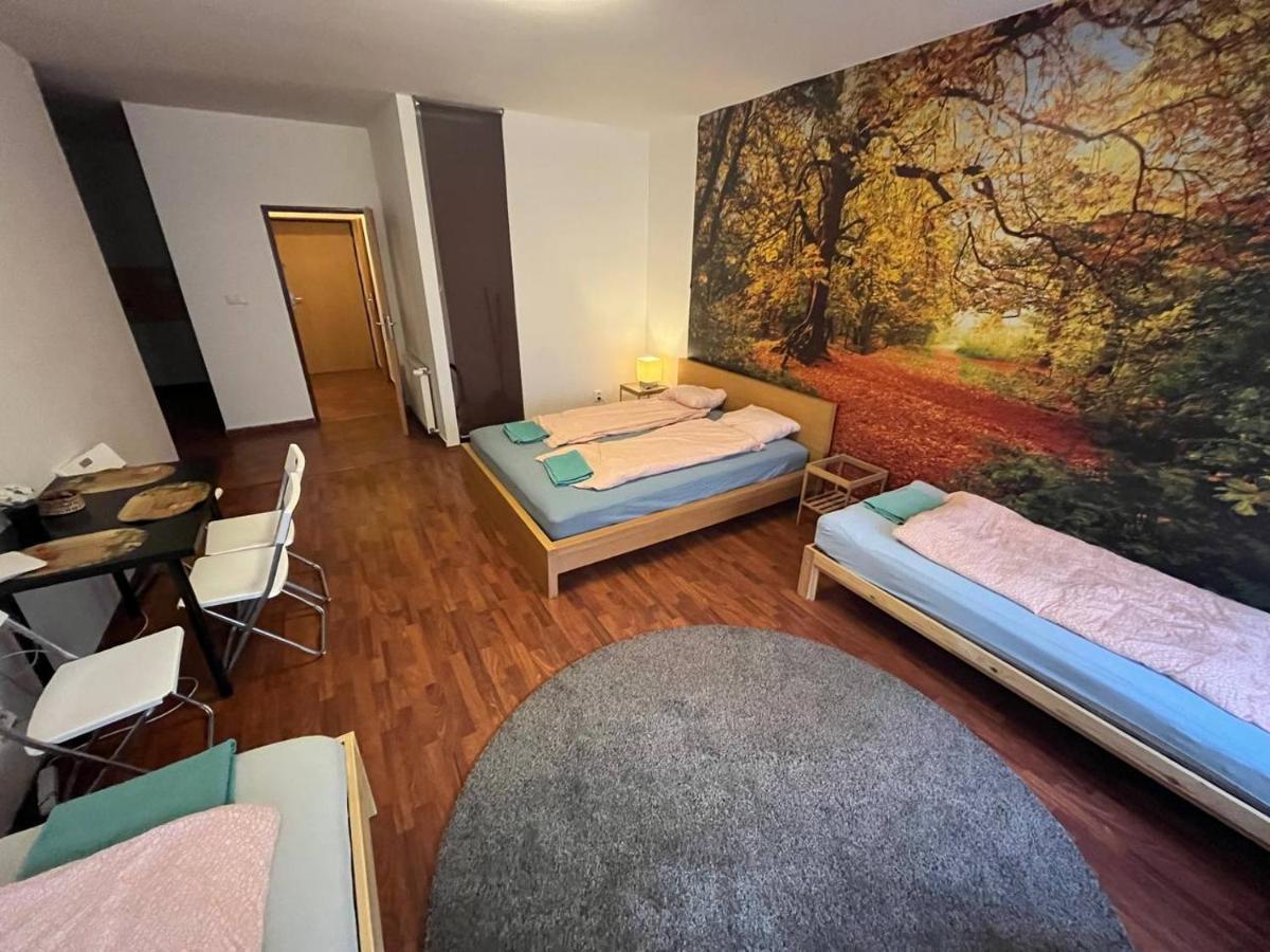 Apartments Spolkova Brno Exterior photo
